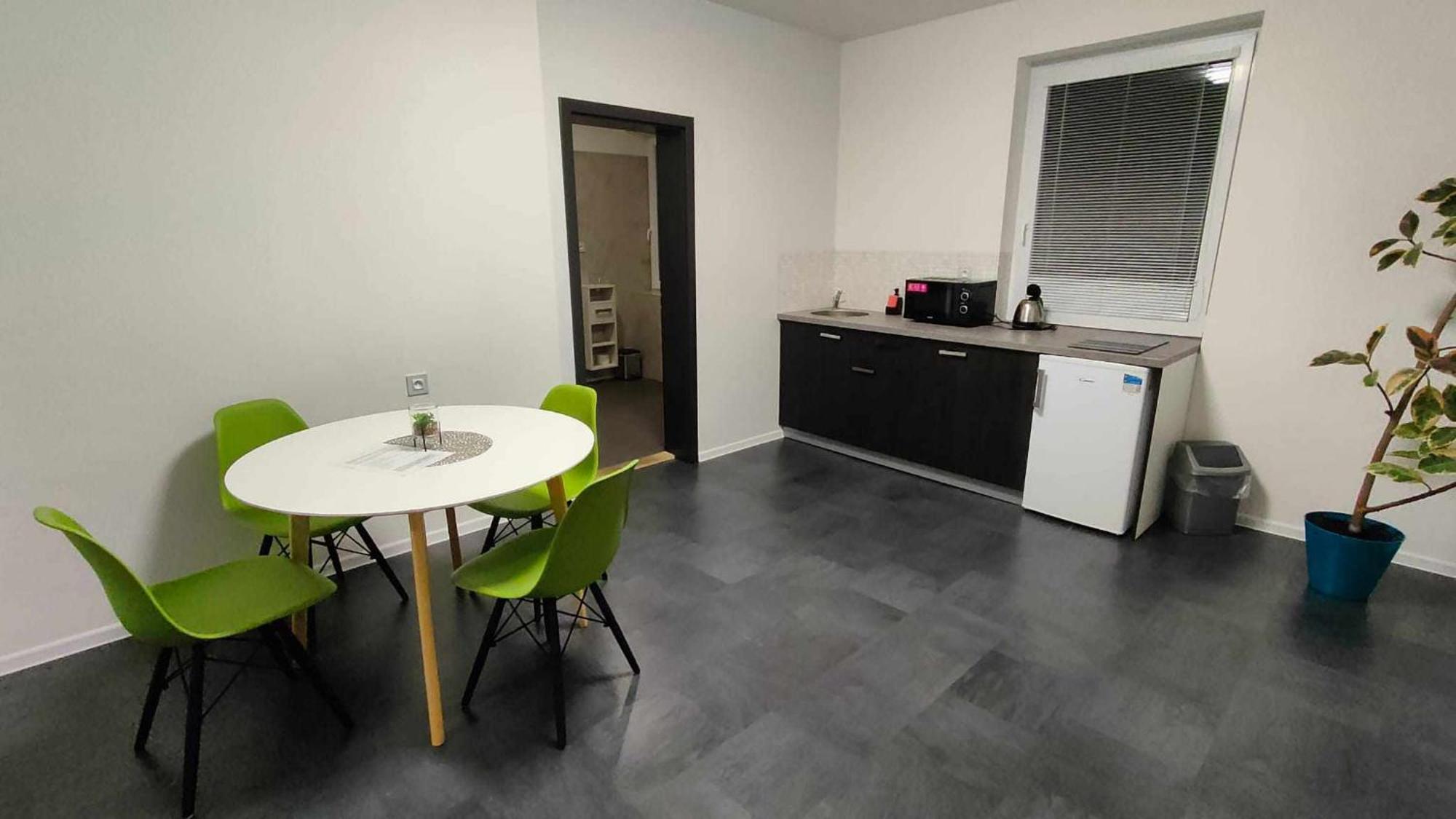 Apartmany U Golfu ยีห์ลาวา ภายนอก รูปภาพ