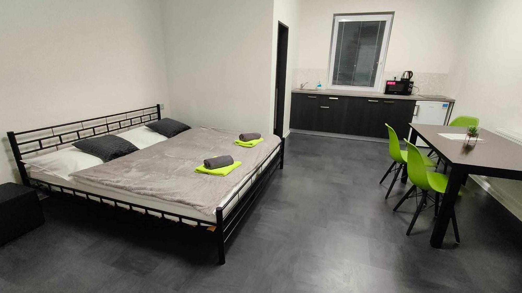 Apartmany U Golfu ยีห์ลาวา ภายนอก รูปภาพ