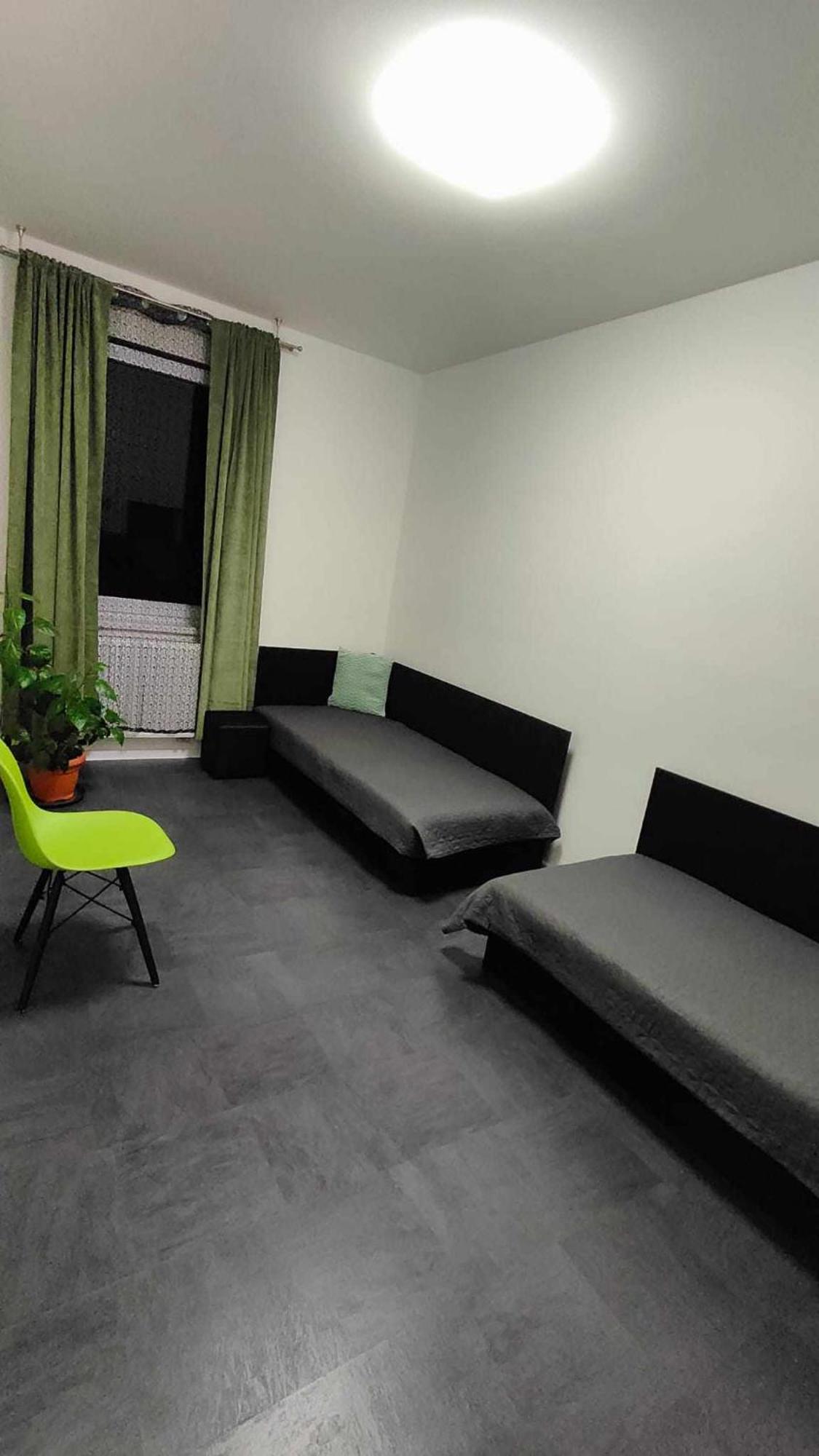 Apartmany U Golfu ยีห์ลาวา ภายนอก รูปภาพ