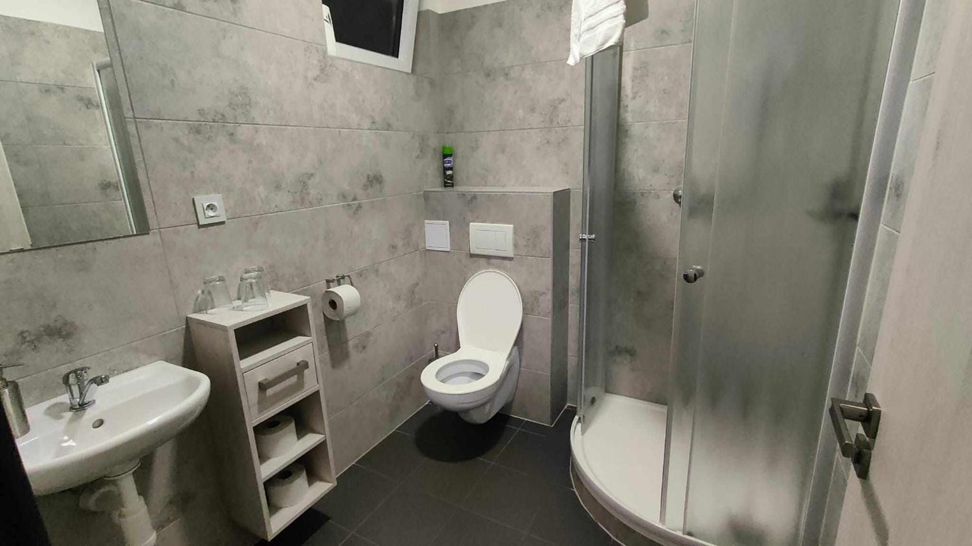 Apartmany U Golfu ยีห์ลาวา ภายนอก รูปภาพ
